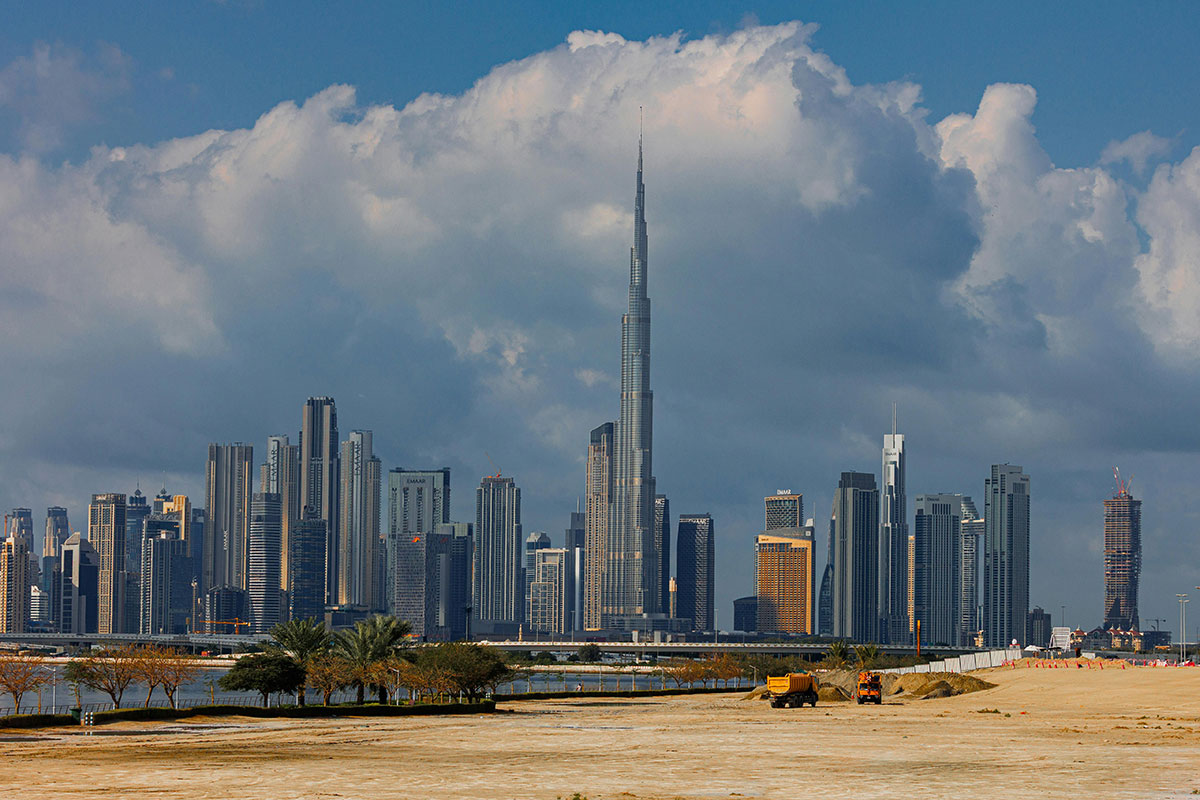 Dubai skyline, Burj Khalifa gün batımı – Dubai vizesi başvurusu için görsel